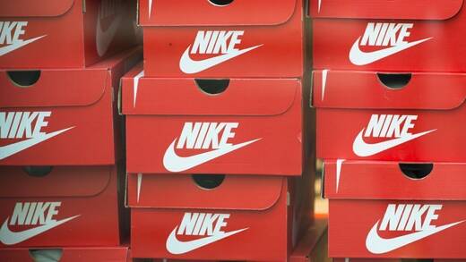 Wandern neuwertige Nike-Produkte aus Retouren in den Schredder?